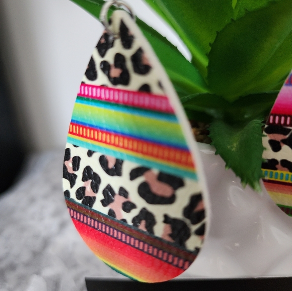 western earrings - Picture 2 of 4